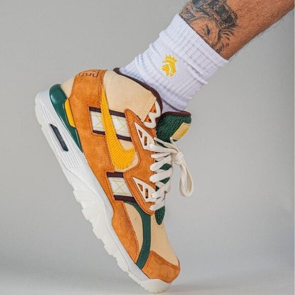 Nike Air Trainer SC High Outdoor Mens Size 14 Brown Green...